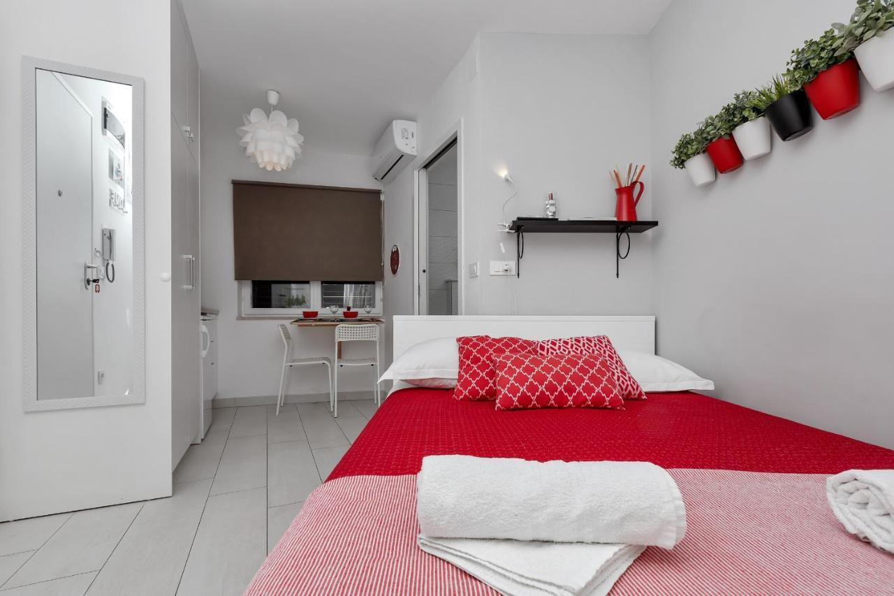 פודגורה Apartments Villa Joy מראה חיצוני תמונה