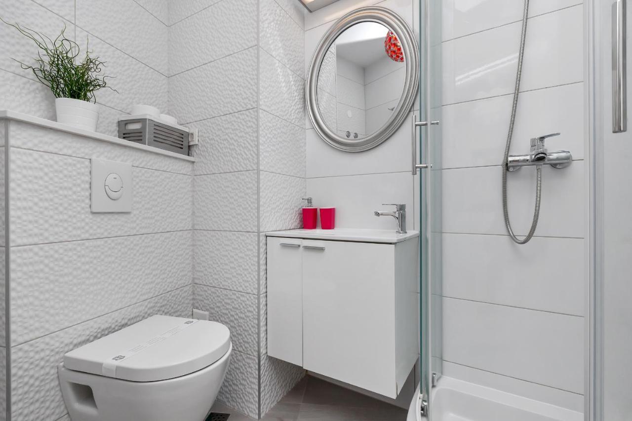 פודגורה Apartments Villa Joy מראה חיצוני תמונה