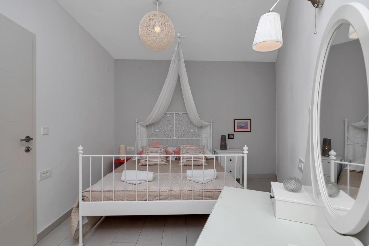 פודגורה Apartments Villa Joy מראה חיצוני תמונה