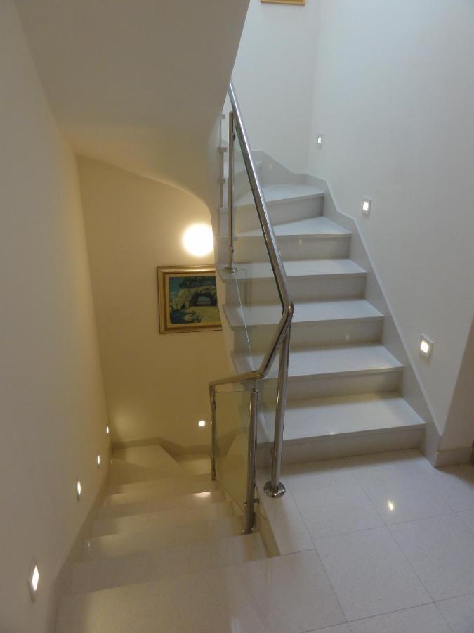 פודגורה Apartments Villa Joy מראה חיצוני תמונה